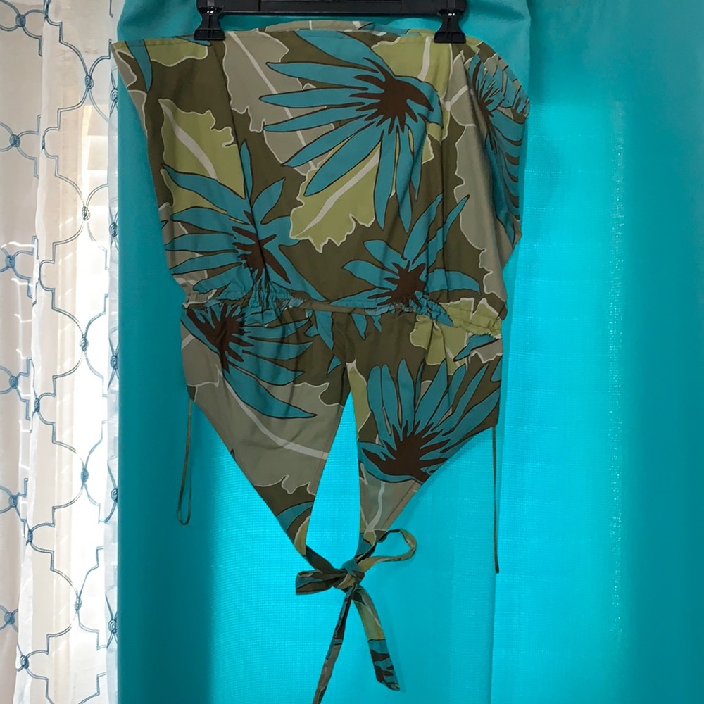Halter top